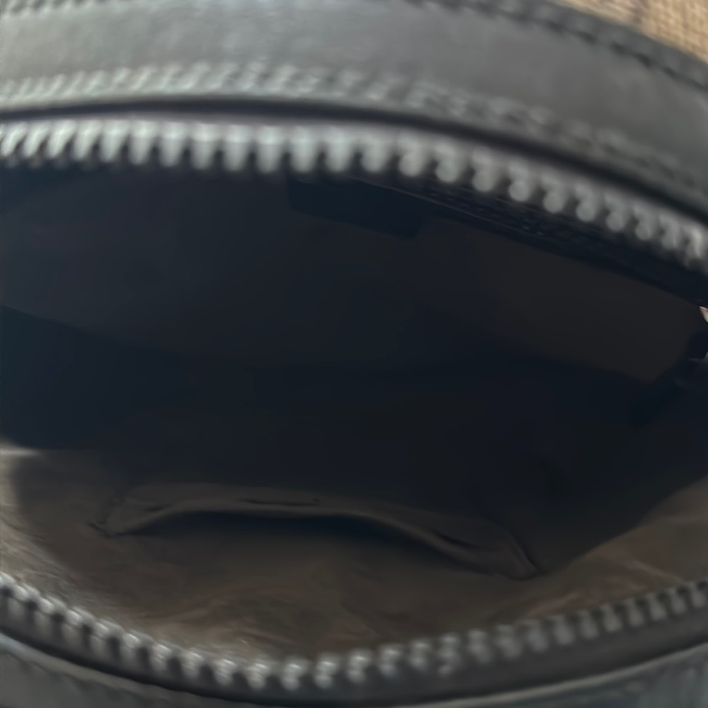Gucci Zip Pocket Backpack - Picture 5 of 6